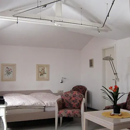 Uns Gartenhus Mit Blick Auf *